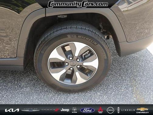 2022 Jeep Grand Cherokee 4xe Base