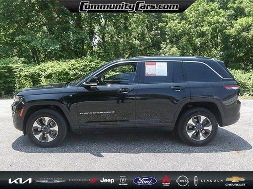 2022 Jeep Grand Cherokee 4xe Base