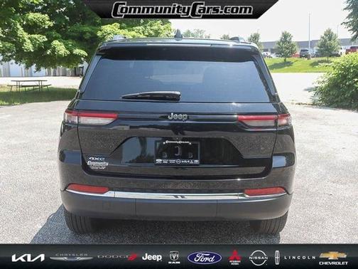 2022 Jeep Grand Cherokee 4xe Base