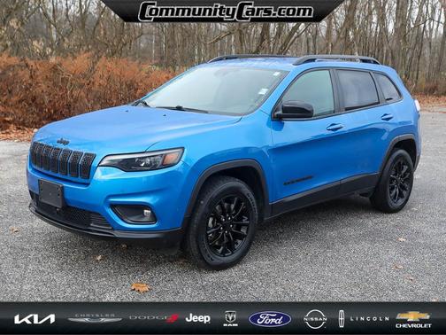 2023 Jeep Cherokee Altitude Lux