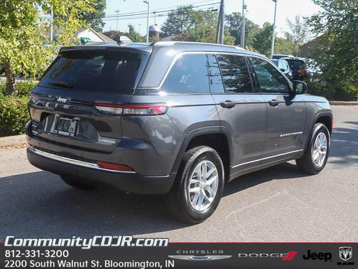 2025 Jeep Grand Cherokee Laredo X