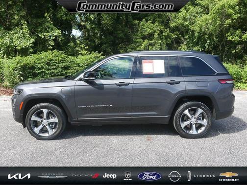 2022 Jeep Grand Cherokee 4xe Base