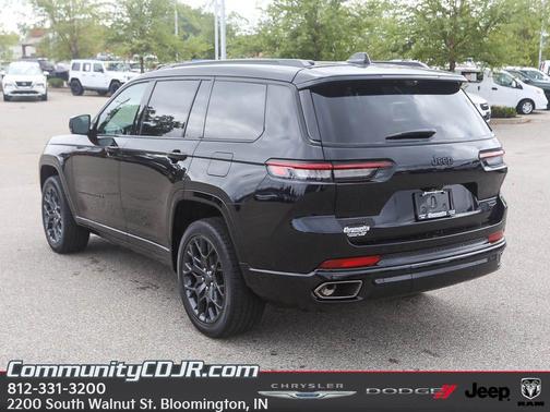 2025 Jeep Grand Cherokee L Summit