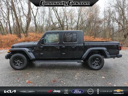 2021 Jeep Gladiator Sport