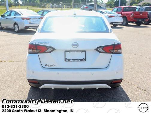2025 Nissan Versa 1.6 SV
