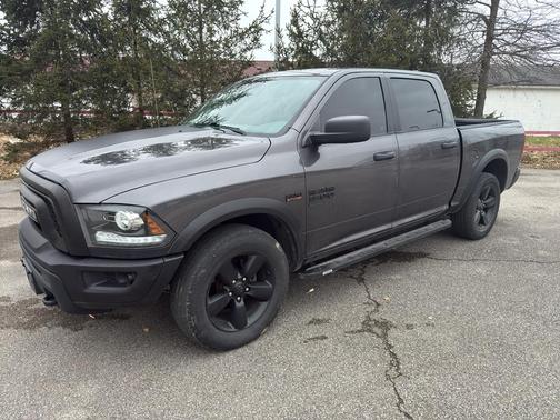 2020 RAM 1500 Classic SLT