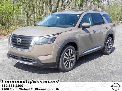 2025 Nissan Pathfinder Platinum