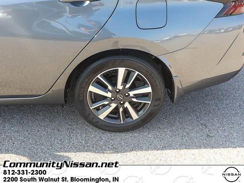 2025 Nissan Versa 1.6 SV