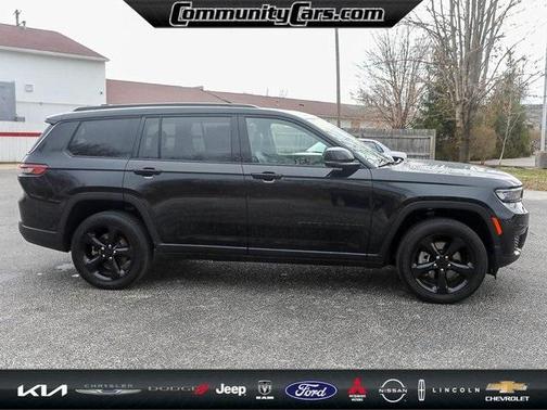 2023 Jeep Grand Cherokee L Laredo