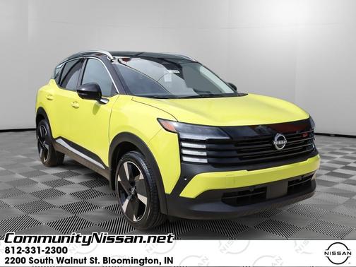 2t Ylw Blk Roof 2026 Nissan Kicks SR