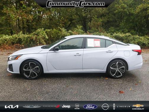 2024 Nissan Altima 2.5 SR