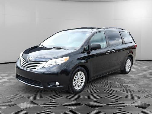2015 Toyota Sienna XLE Premium
