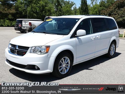 White Knuckle Clearcoat 2019 Dodge Grand Caravan SXT