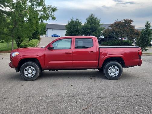 Barcelona Red Metallic 2023 Toyota Tacoma SR