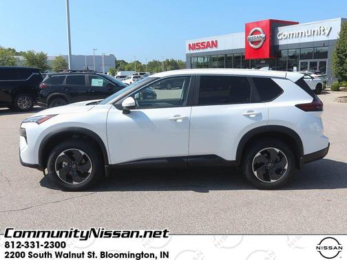 2025 Nissan Rogue SV