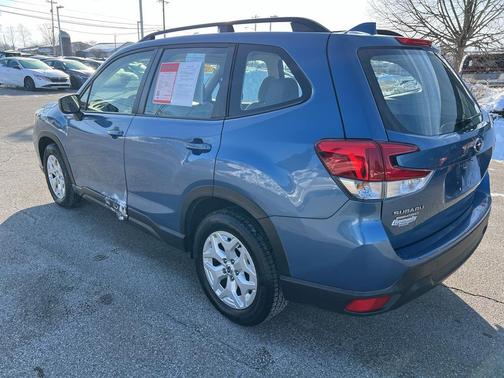 2021 Subaru Forester Base (CVT)