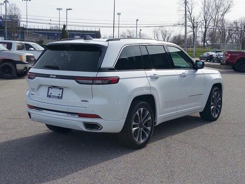 2023 Jeep Grand Cherokee Overland