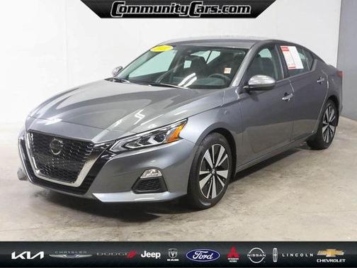 2022 Nissan Altima 2.5 SV