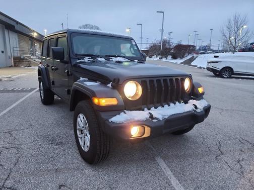 2023 Jeep Wrangler Sport