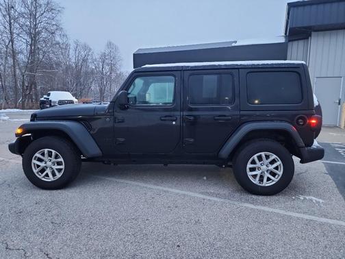 2023 Jeep Wrangler Sport