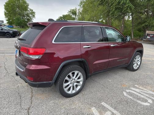 Velvet Red Pearlcoat 2017 Jeep Grand Cherokee Limited