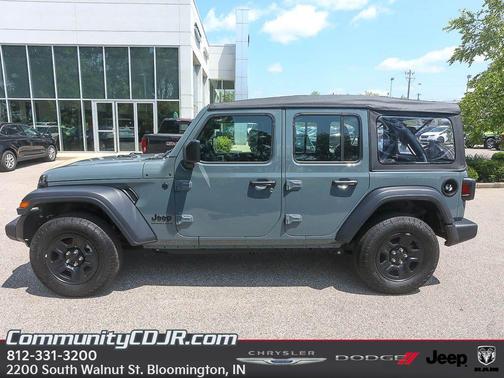 2025 Jeep Wrangler Sport