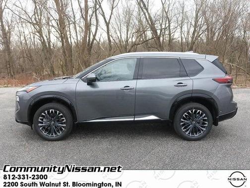 2025 Nissan Rogue Platinum