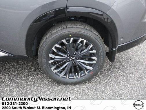 2025 Nissan Rogue Platinum