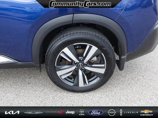 2023 Nissan Rogue SL