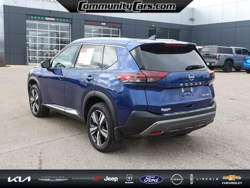 2023 Nissan Rogue SL