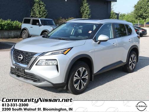 Brilliant Silver Metallic 2023 Nissan Rogue SV