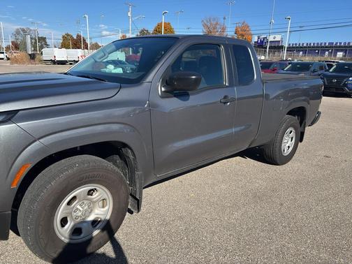 2025 Nissan Frontier S