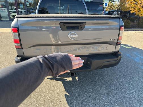 2025 Nissan Frontier S