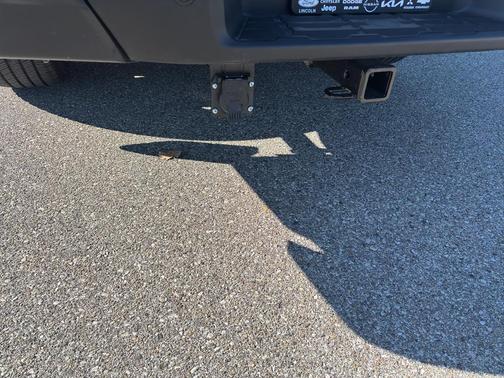 2025 Nissan Frontier S