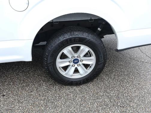 Oxford White 2020 Ford F-150 XLT
