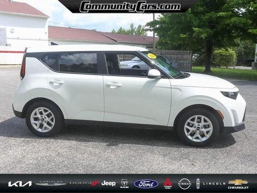 2024 Kia Soul LX