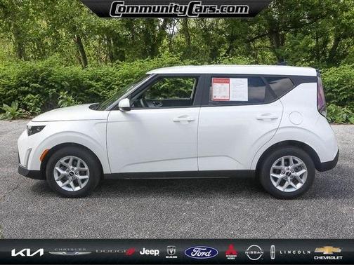 2024 Kia Soul LX