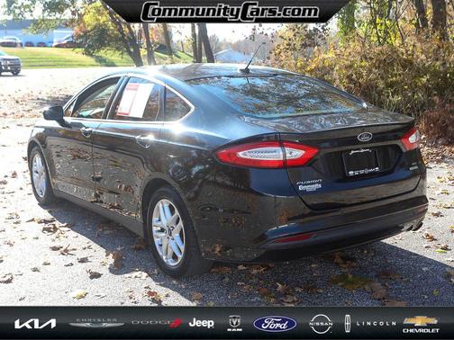 2015 Ford Fusion SE