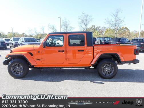 2025 Jeep Gladiator Sport
