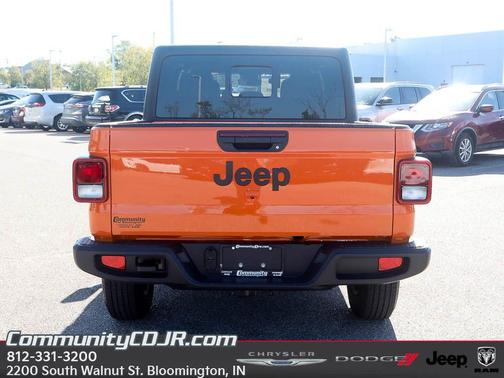 2025 Jeep Gladiator Sport