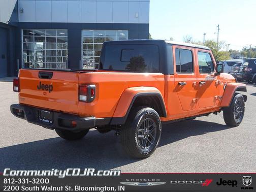 2025 Jeep Gladiator Sport