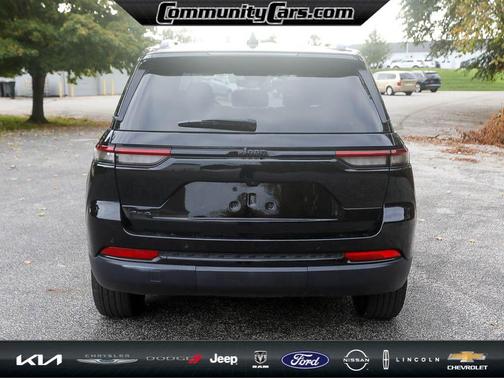 2024 Jeep Grand Cherokee Laredo