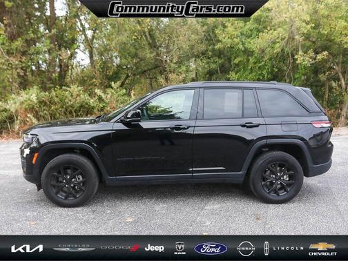2024 Jeep Grand Cherokee Laredo
