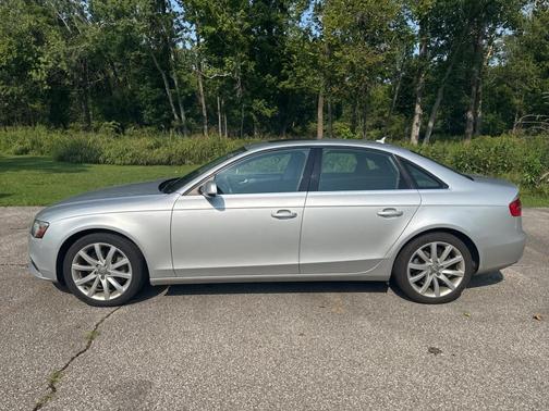 Ice Silver Metallic 2013 Audi A4 2.0T Premium Plus quattro
