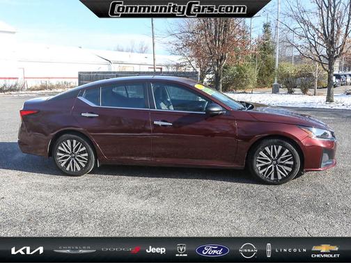 2024 Nissan Altima 2.5 SV