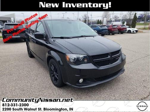 Black Onyx Crystal Pearlcoat 2019 Dodge Grand Caravan GT