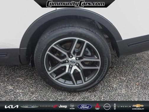 2019 Ford Explorer sport