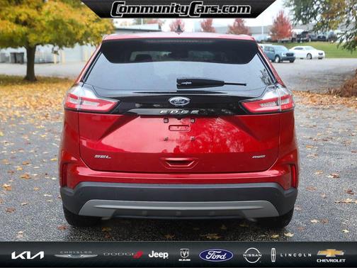 2022 Ford Edge SEL