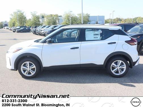 2025 Nissan Kicks Play S