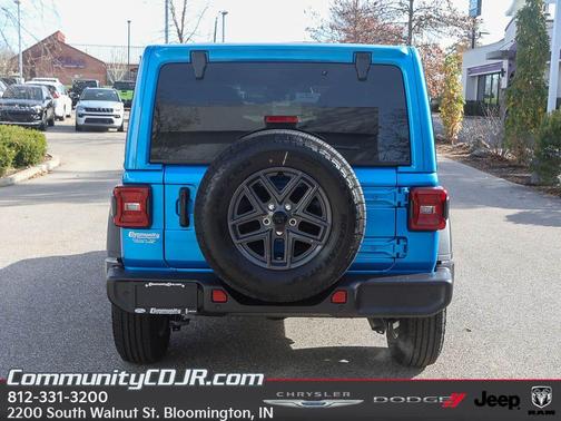2026 Jeep Wrangler Sport